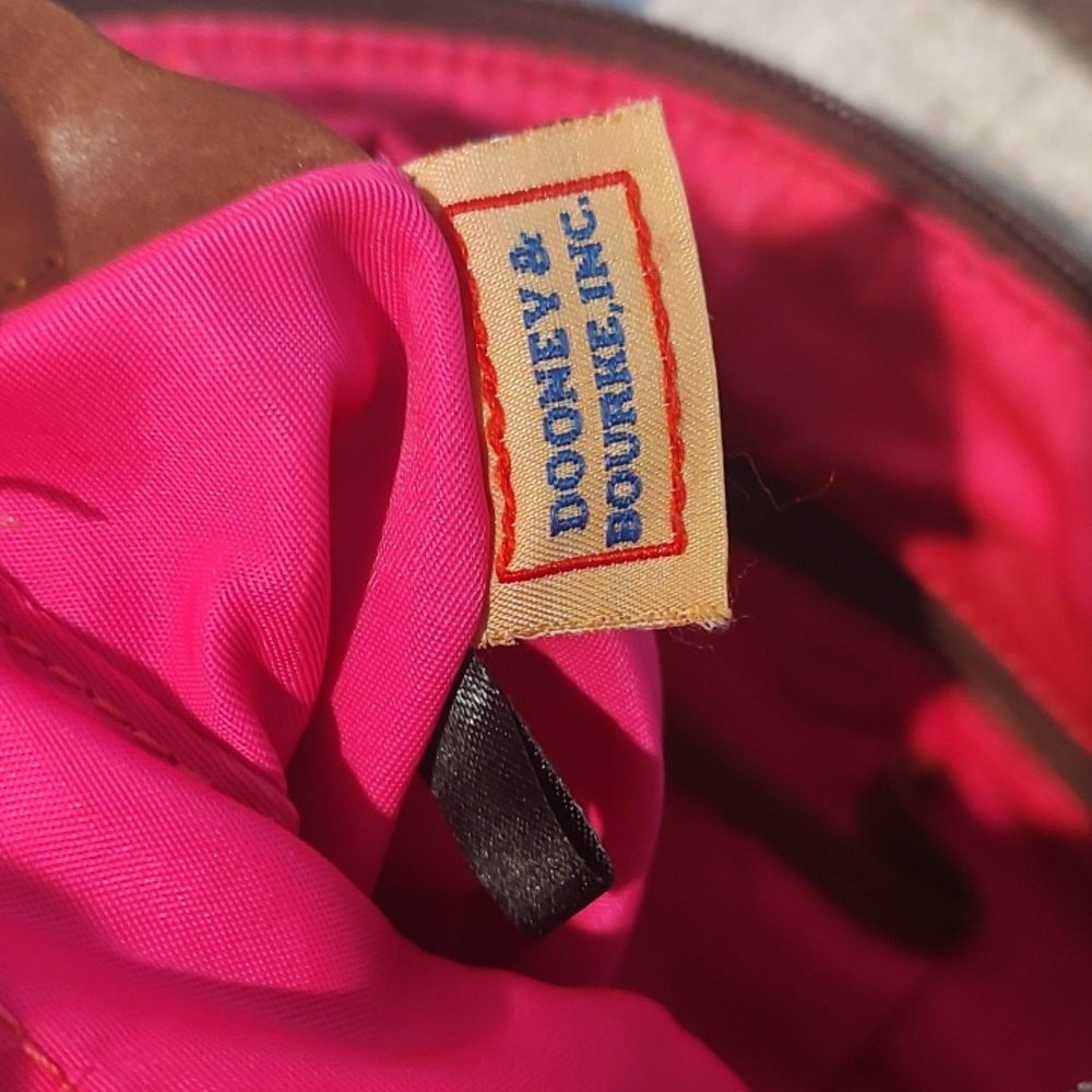 Vintage Dooney & Bourke Small Nylon Handbag - Picture 10 of 11